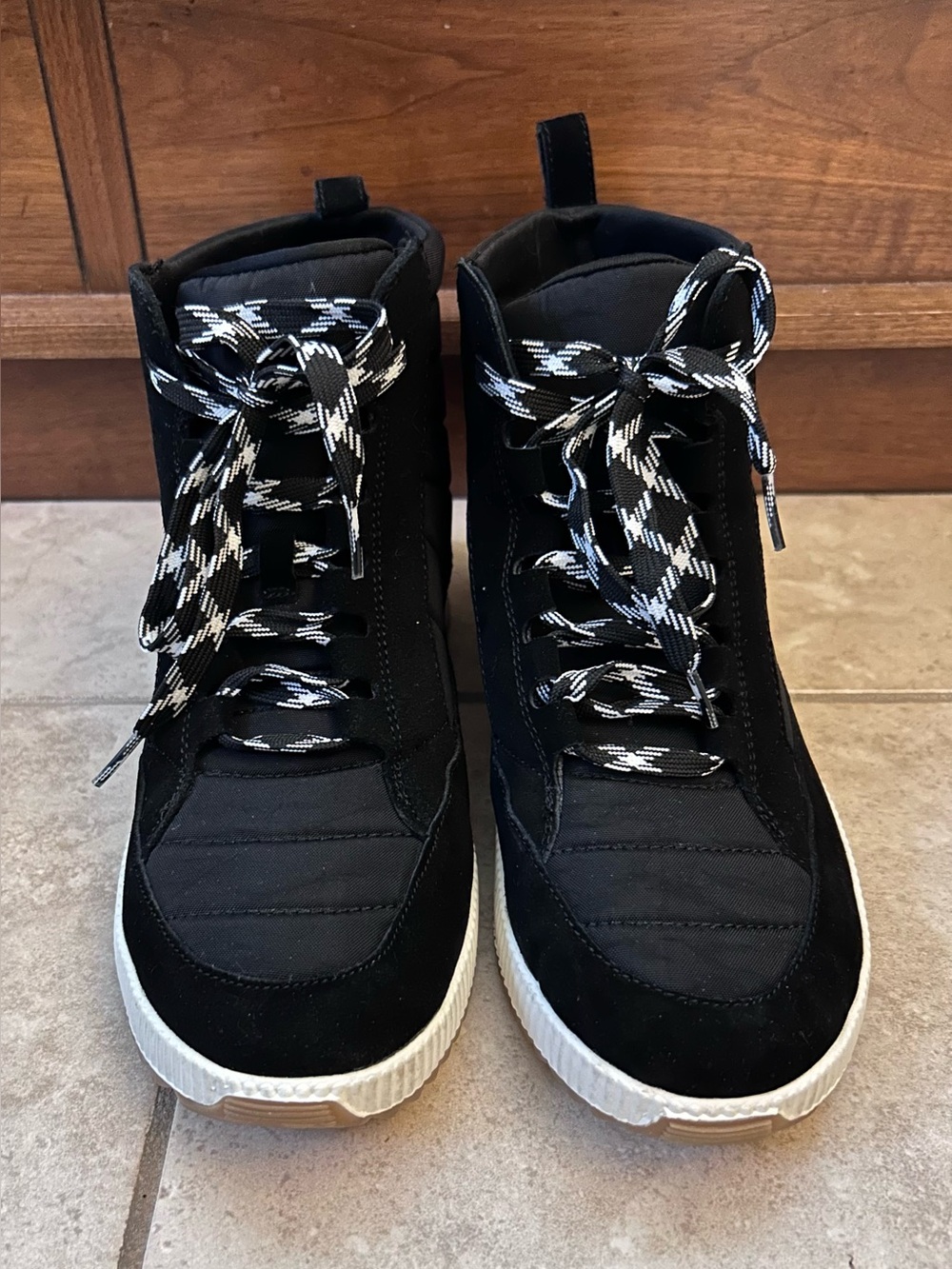 Crown Vintage Hightop Leather and Mixed Texture Sneaker Boots Laceup Black sz 10